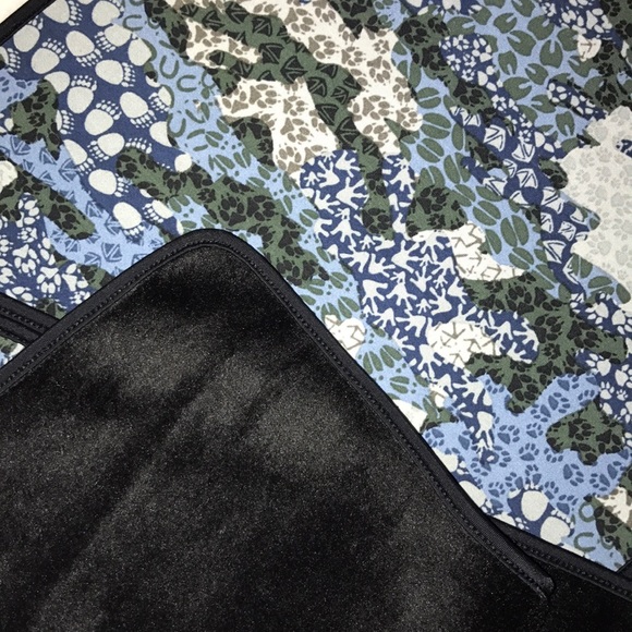 Brody Hat & Scarf Set - Picture 3 of 5